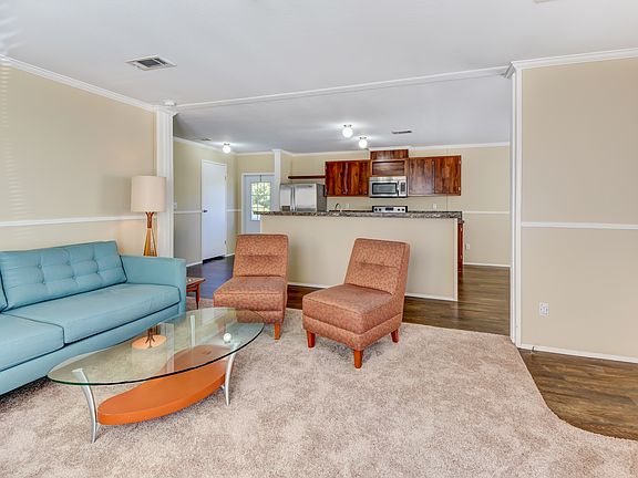 2nd image of 1320 Hand Ave Lot 33