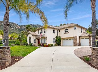 25725 Forest Dr, Escondido, CA 92026
