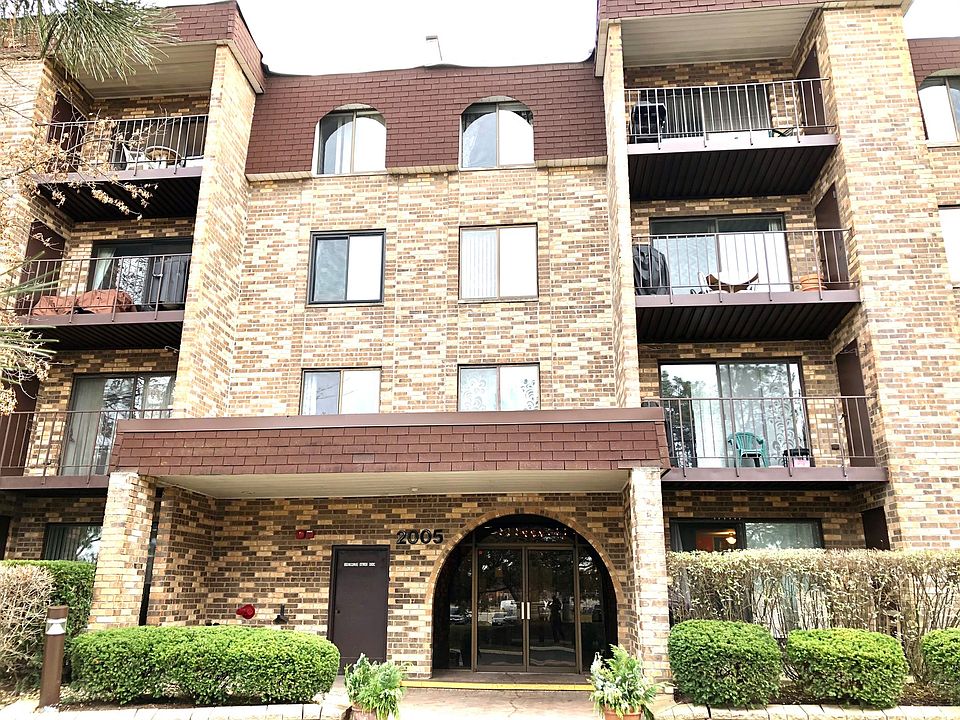 1st image of 2005 Valencia Dr APT 104D