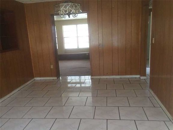 3rd image of 17011 NW 34th Ave