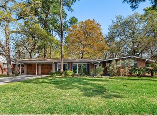 10134 Hanka Dr, Houston, TX 77043