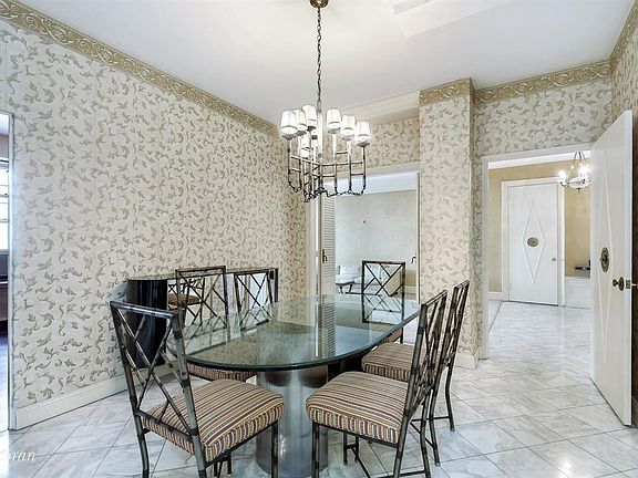 4th image of 1095 Madison Ave #5W