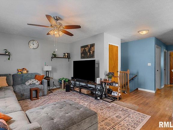 5th image of 1334 Johnson Ln
