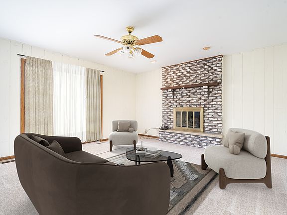 4th image of 15133 Windsor Dr