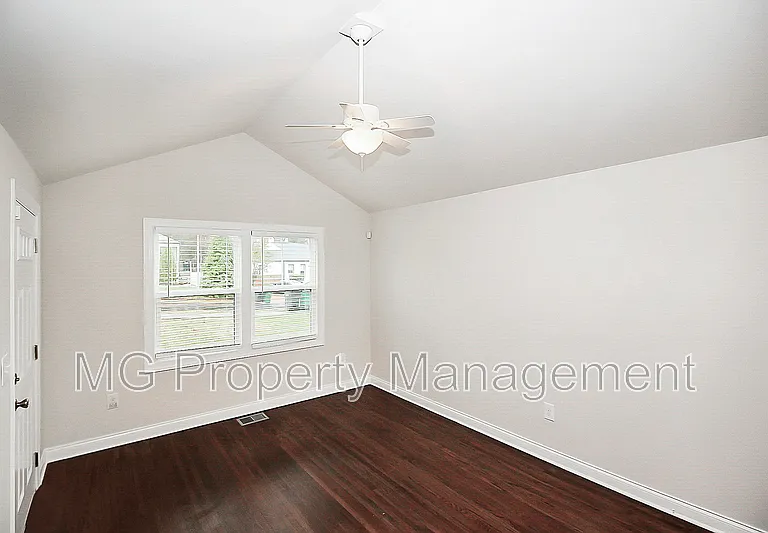 2008 Union St — Photo 22