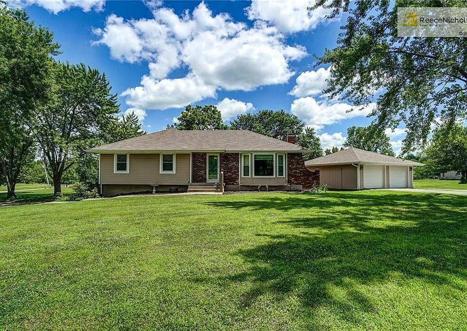 True Ranch on 2.27 Acres