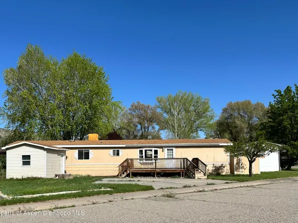 22 Saint John Cir, Parachute, CO 81635