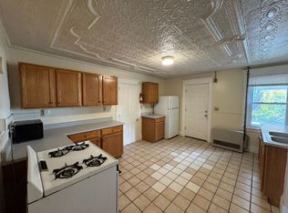 16 Union Street, Claremont, NH 03743