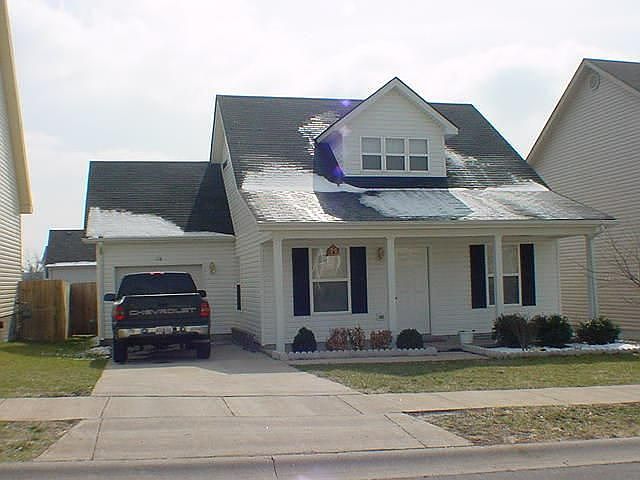 2nd image of 118 Charlotte Ave