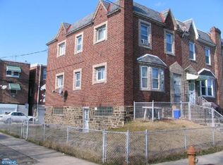 5900 Lawndale St, Philadelphia, PA 19120