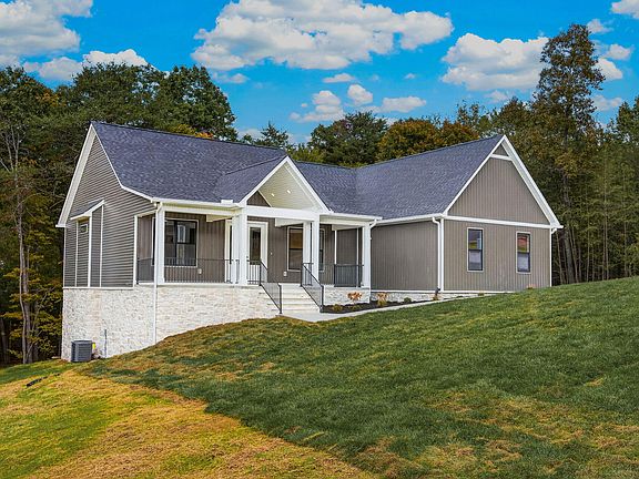 2nd image of 85 Countryside Dr