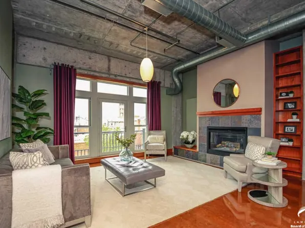 730 New Hampshire St Unit 3E, Lawrence, KS 66044