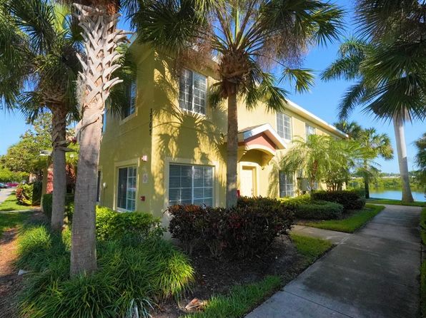 3707 45th Ter W UNIT 107