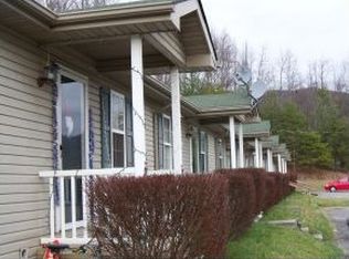 148 Jenny Lynn Dr APT 4, Elizabethton, TN 37643