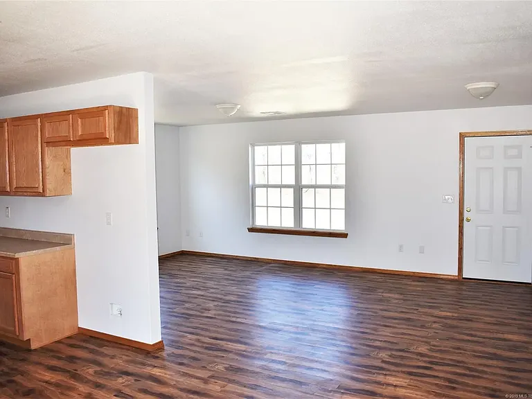 436 Shug Fisher Ln — Photo 3