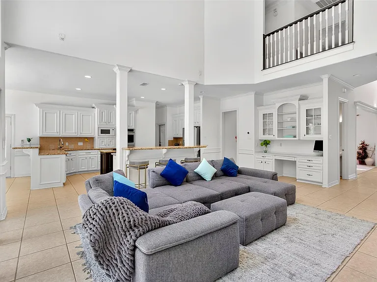 10626 Crystal Cove Dr — Photo 33