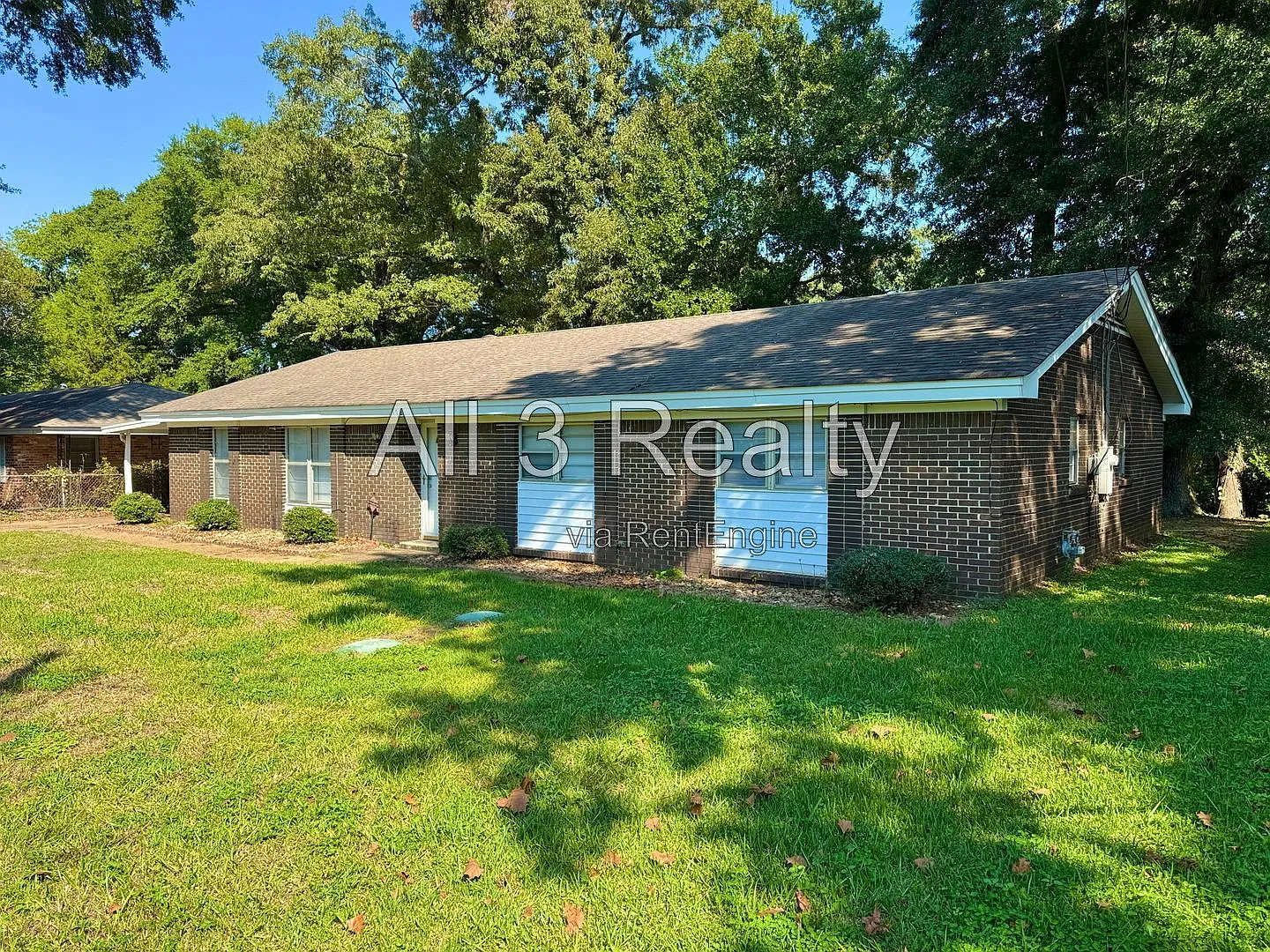 3 bed, 2.0 bath, 1797 sqft, $1,435 — Photo 3