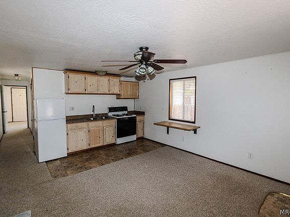 4th image of 595 Vista Ave