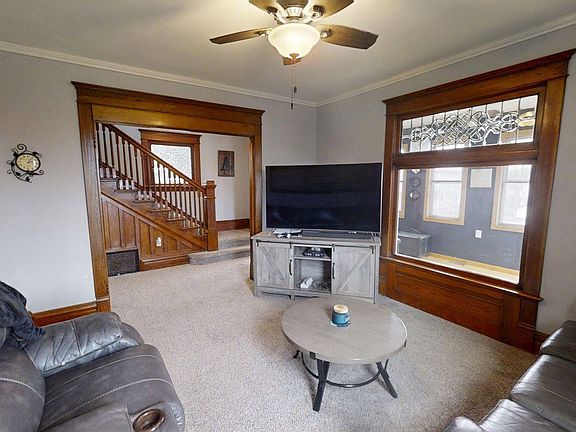 2nd image of 515 N Thomas Ave