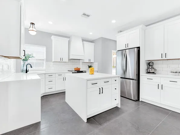 6812 Huntly Dr, Plano, TX 75023