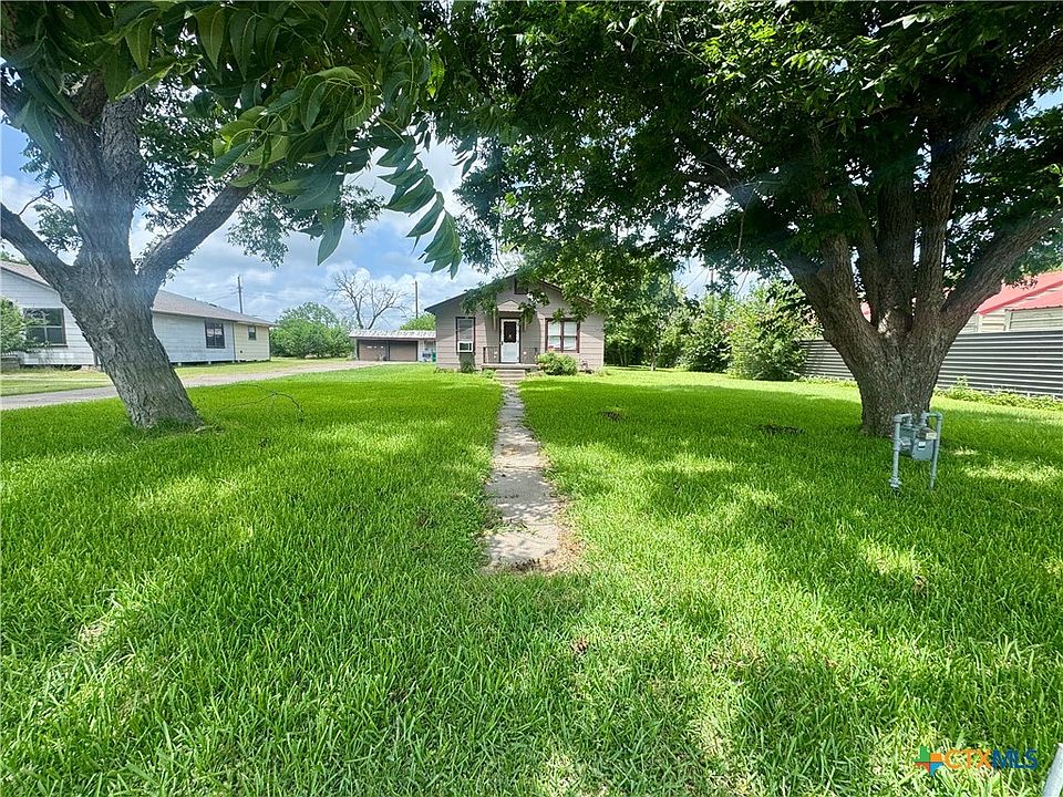 Puri Sale  12481 Huntington Trace Ln, Alpharetta, GA 30005 | Zillow