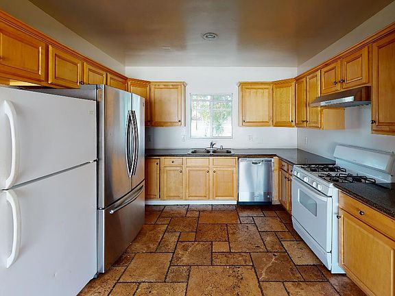 5001-Rockford-Dr-Kitchen_06202025