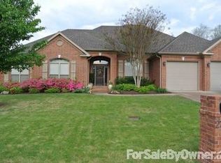 2720 Tj Dr, Conway, AR 72034