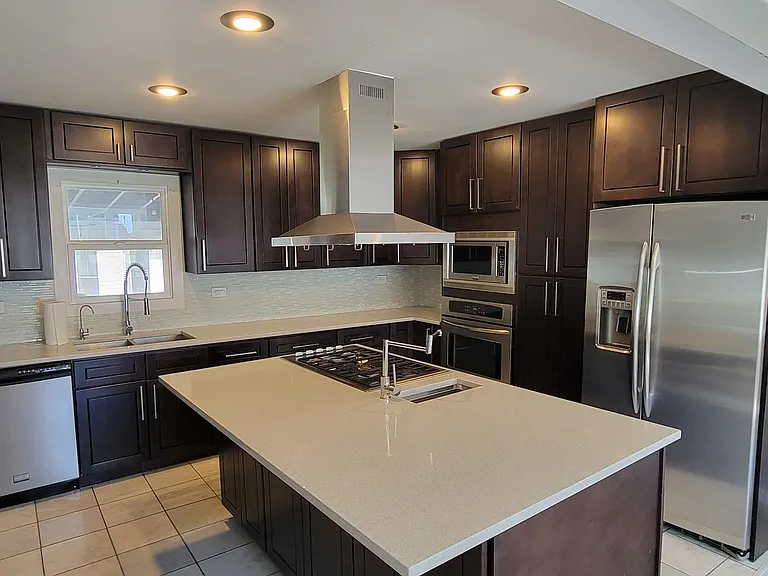1110 S Chase St — Photo 7