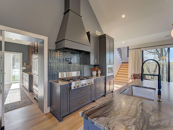 5th image of 6620 Buckthorn Dr NW