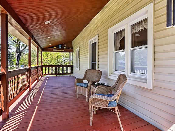 4th image of 2292 N Belsay Rd