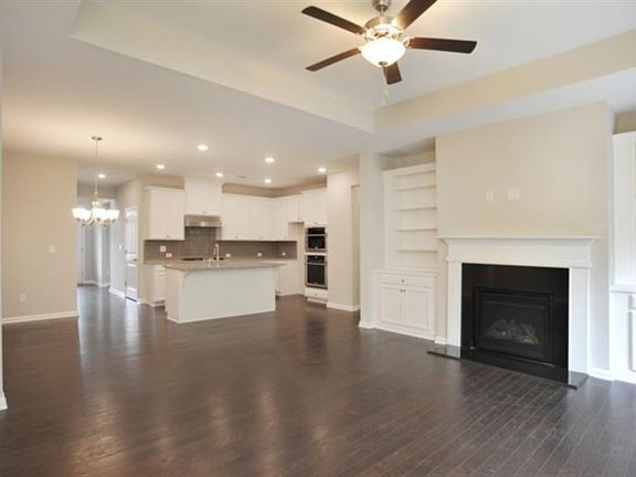 5th image of 3589 Niles Way