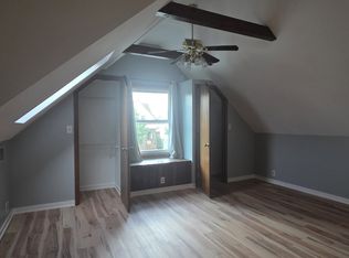 1533 S 82nd St, West Allis, WI 53214