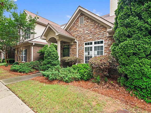 5th image of 1802 Rushing Wood Dr NW
