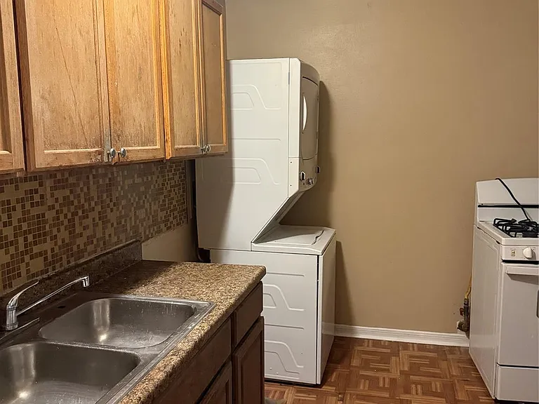 7301 Hummingbird Ln — Photo 4