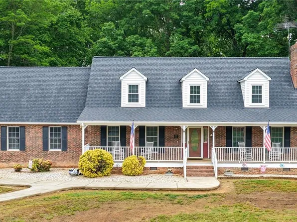 296 Cothran Hicks Rd, Rougemont, NC 27572