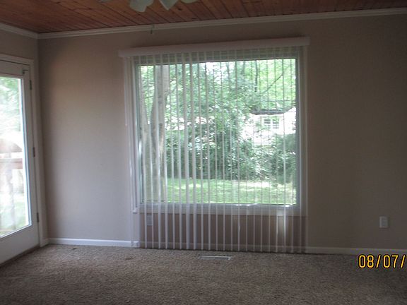 4th image of 6011 Harvard Ave