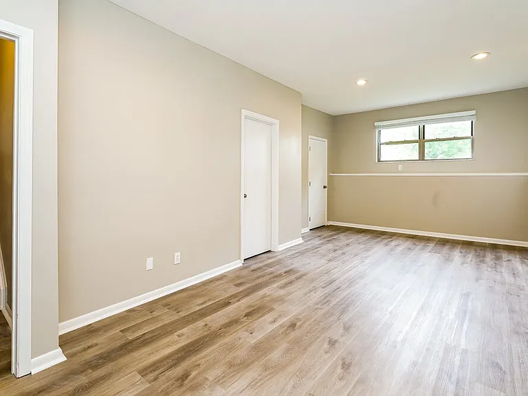 4634 Teller St — Photo 15