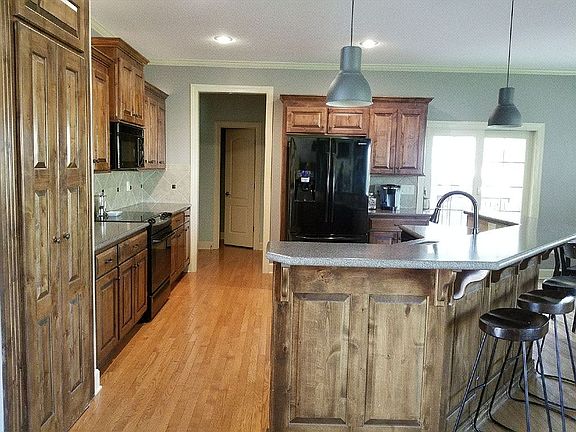 5th image of 23604 W 51st Pl