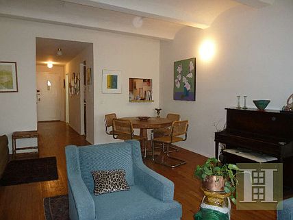 4th image of 277 W 10th St APT 5H