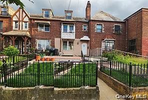 1st image of 194-10 Hollis Avenue