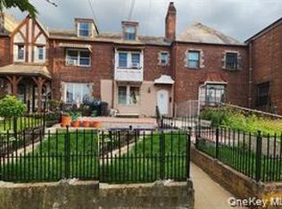 19410 Hollis Ave, Saint Albans, NY 11412