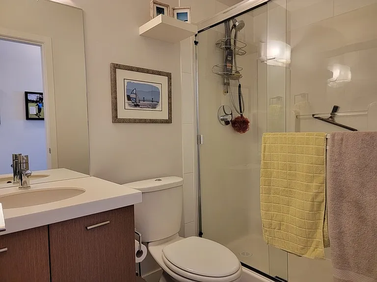1550 Dickson Ave #6 — Photo 9