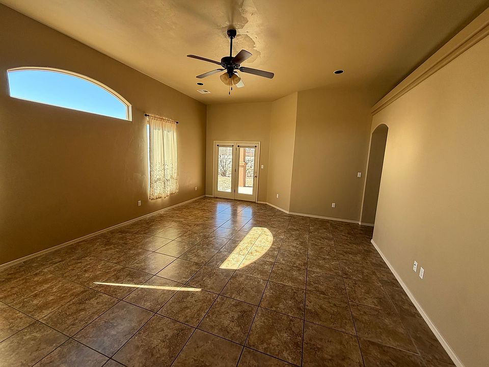 1st image of 7503 Vista De Oeste Pl