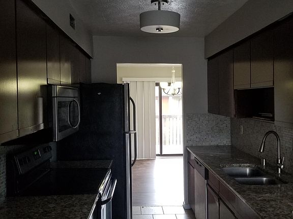 5th image of 3660 Walden Dr APT E