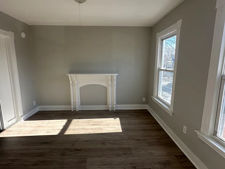 75 Woolsey St #2-0 — Photo 11