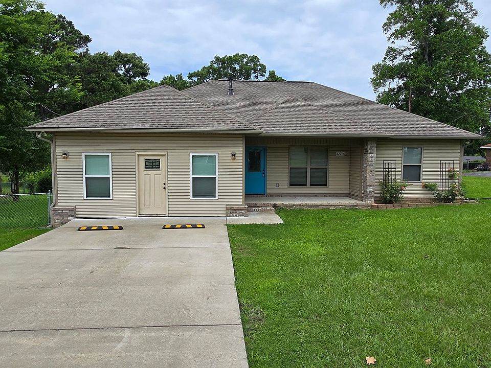 1st image of 22217 Phillip Dr