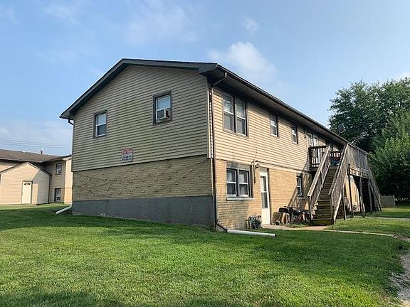 4th image of 7442 E 2nd St #6