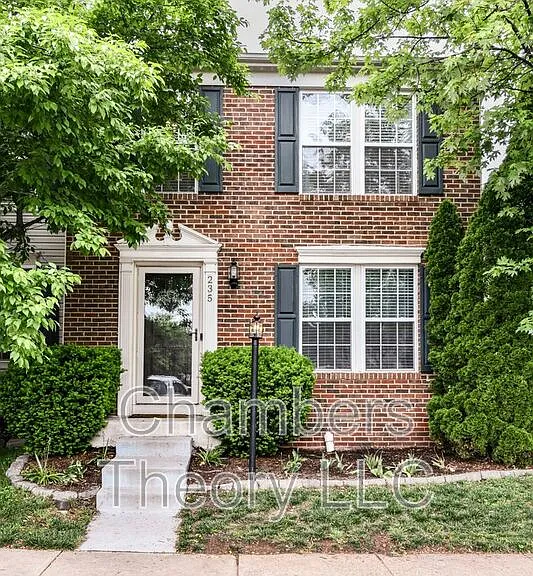 235 Shirley Sq SE — Photo 32