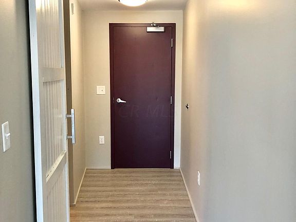 4th image of 367 Auden Ave APT 208