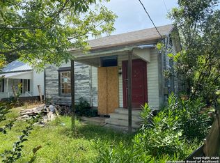 2066 Michigan St, New Braunfels, TX 78130